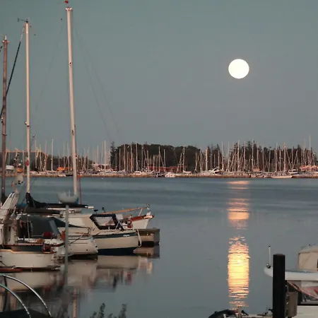 Hausboot Kaddi's Sunshine - Huus & * Fehmarn
