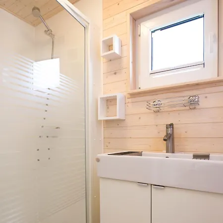 Hausboot Kaddi's Sunshine - Huus & Tekne Fehmarn