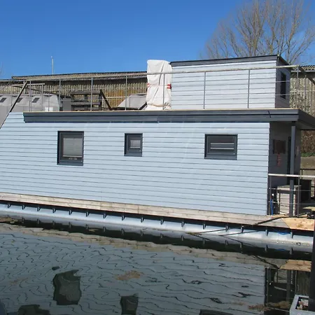 Hausboot Kaddi's Sunshine - Huus & Botel